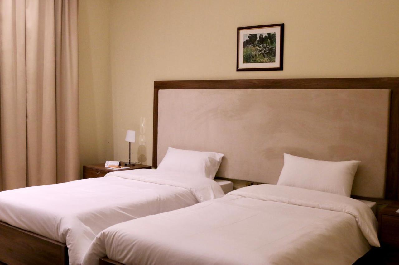 Qatar Youth Hostels Doha Bagian luar foto
