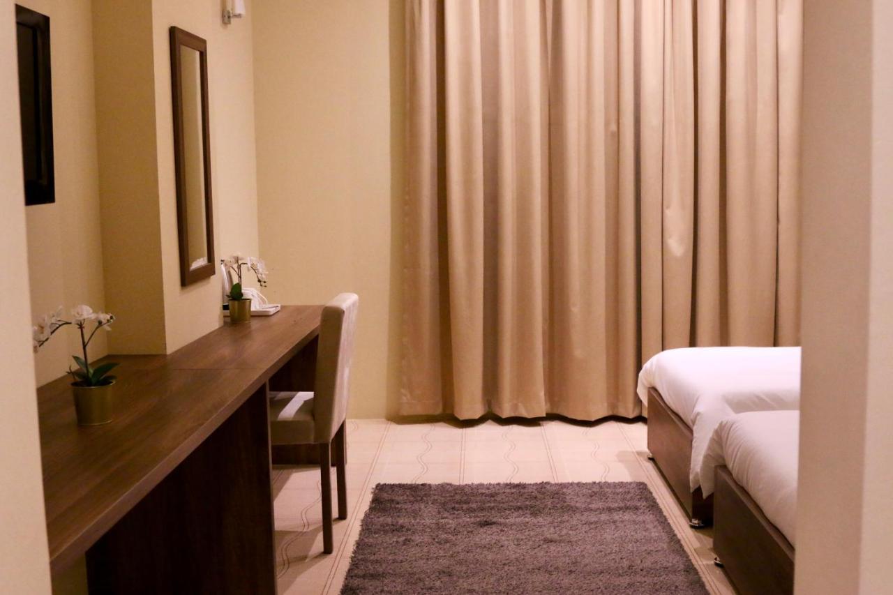 Qatar Youth Hostels Doha Bagian luar foto